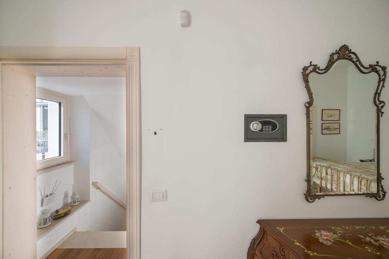 Ai Cappuccini Guest House 诺伊卡塔罗 外观 照片