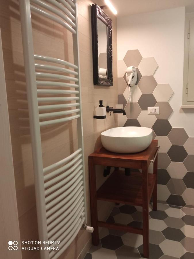 Ai Cappuccini Guest House 诺伊卡塔罗 外观 照片